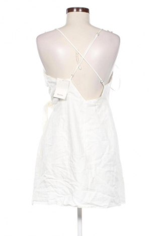 Kleid Bershka, Größe XL, Farbe Weiß, Preis 24,49 €