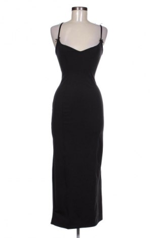 Rochie Bershka, Mărime M, Culoare Negru, Preț 77,17 Lei