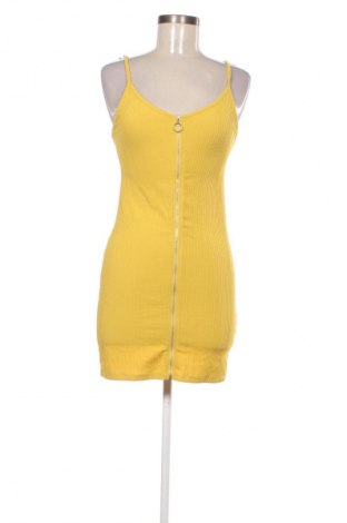 Ruha Bershka, Méret M, Szín Narancssárga
, Ár 6 519 Ft