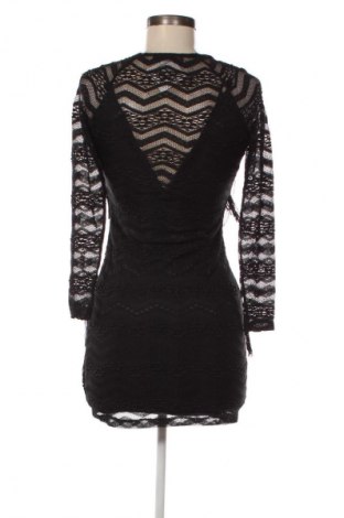 Šaty  Bershka, Veľkosť S, Farba Čierna, Cena  16,95 €