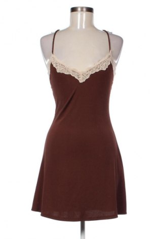 Φόρεμα Bershka, Μέγεθος M, Χρώμα Καφέ, Τιμή 15,00 €