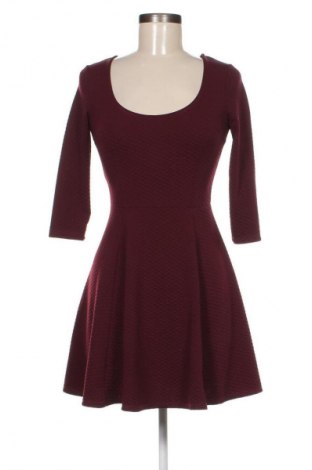 Rochie Bershka, Mărime M, Culoare Roșu, Preț 98,99 Lei