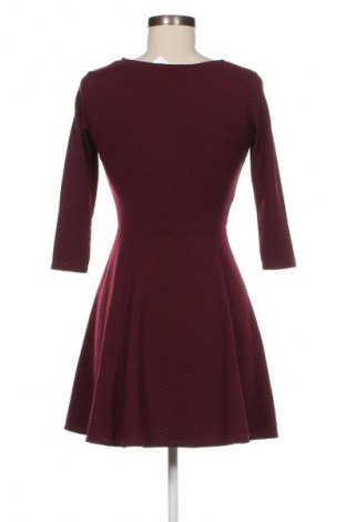 Rochie Bershka, Mărime M, Culoare Roșu, Preț 98,99 Lei