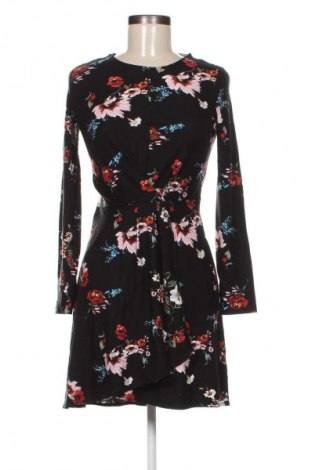 Sukienka Bershka, Rozmiar S, Kolor Kolorowy, Cena 95,99 zł