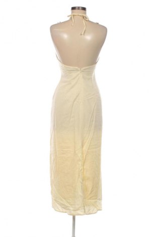 Rochie Bershka, Mărime S, Culoare Galben, Preț 121,34 Lei