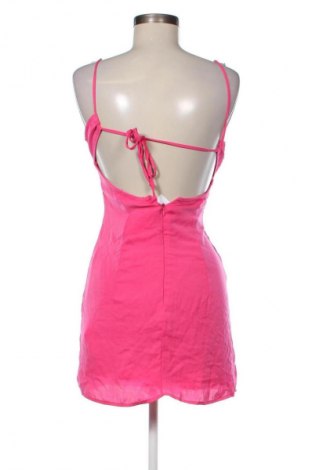 Sukienka Bershka, Rozmiar S, Kolor Różowy, Cena 95,17 zł