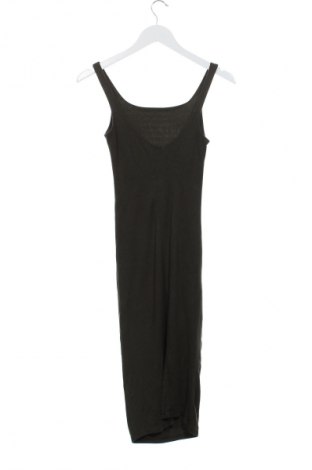 Šaty  Bershka, Veľkosť S, Farba Zelená, Cena  14,83 €
