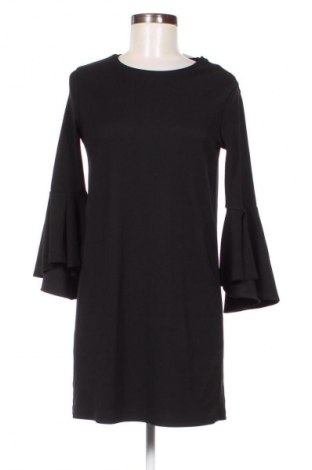 Kleid Bershka, Größe S, Farbe Schwarz, Preis 20,99 €