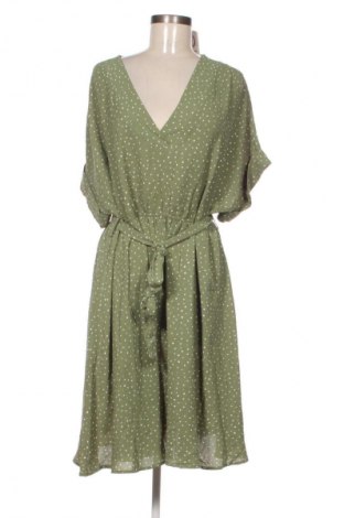 Kleid BloomChic, Größe XL, Farbe Mehrfarbig, Preis 49,99 €