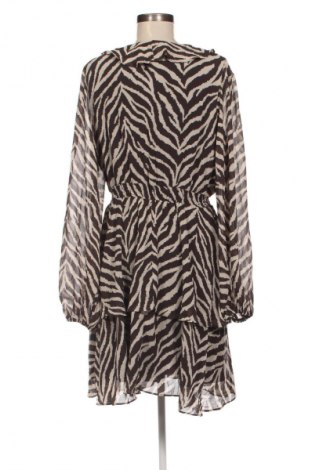 Šaty  Boohoo, Veľkosť XL, Farba Viacfarebná, Cena  26,95 €