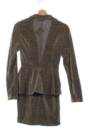 Φόρεμα Boohoo, Μέγεθος M, Χρώμα Χρυσαφί, Τιμή 37,99 €