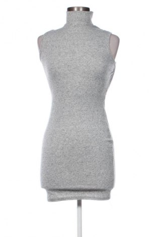 Šaty  Boohoo, Veľkosť M, Farba Sivá, Cena  14,91 €