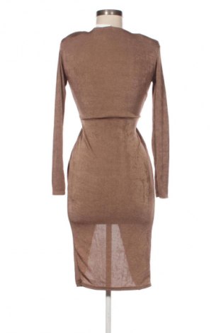 Kleid Boohoo, Größe S, Farbe Braun, Preis 20,99 €