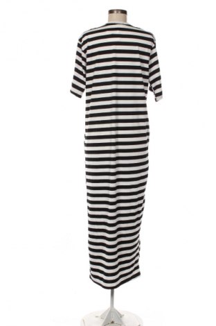 Kleid Boohoo, Größe M, Farbe Mehrfarbig, Preis 20,99 €