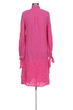 Kleid By Malene Birger, Größe M, Farbe Rosa, Preis 142,99 €