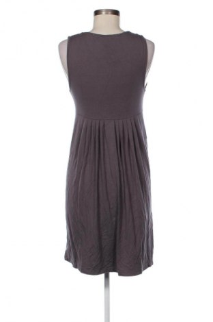 Kleid By Timo, Größe M, Farbe Grau, Preis 104,80 €