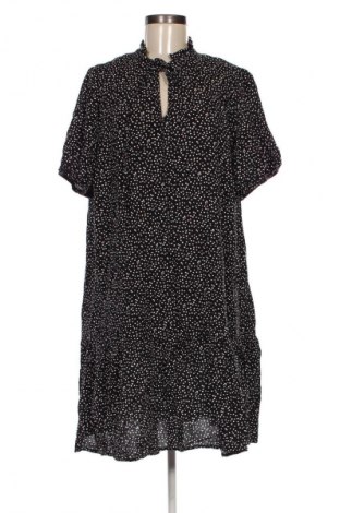 Φόρεμα C&A, Μέγεθος XXL, Χρώμα Πολύχρωμο, Τιμή 18,99 €