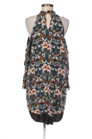 Рокля Charlotte Russe, Размер XL, Цвят Многоцветен, Цена 29,99 лв.