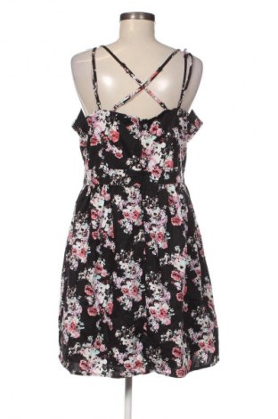Ruha Charlotte Russe, Méret XL, Szín Sokszínű, Ár 4 769 Ft