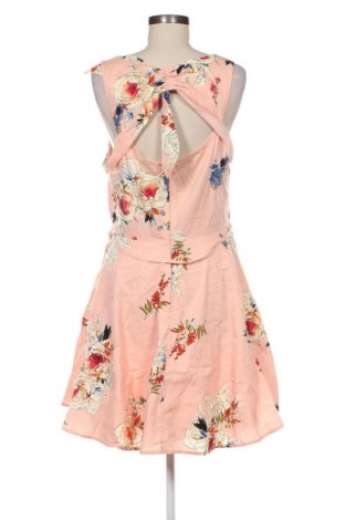 Kleid Charlotte Russe, Größe XL, Farbe Mehrfarbig, Preis 15,99 €