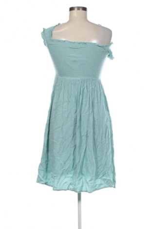 Kleid Clockhouse, Größe S, Farbe Grün, Preis 16,99 €