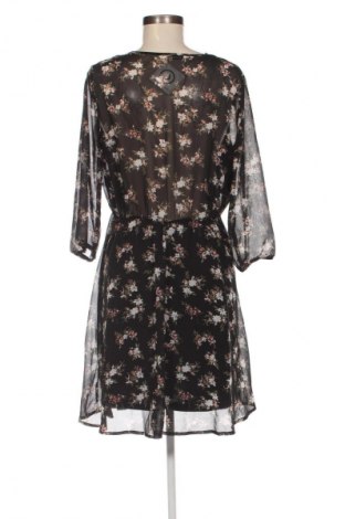 Kleid Colloseum, Größe M, Farbe Mehrfarbig, Preis 20,99 €