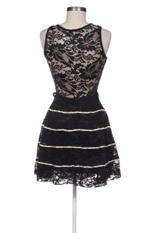 Rochie Colloseum, Mărime S, Culoare Negru, Preț 61,99 Lei