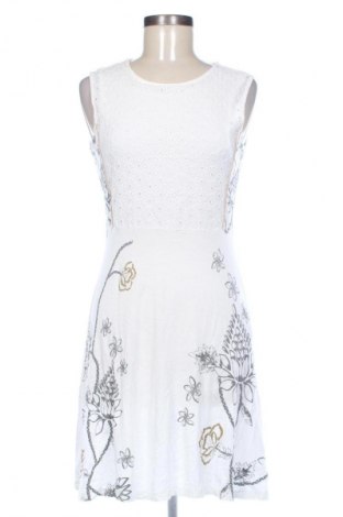 Kleid Desigual, Größe S, Farbe Mehrfarbig, Preis € 56,89