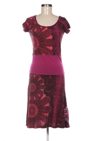 Kleid Desigual, Größe M, Farbe Mehrfarbig, Preis 62,33 €