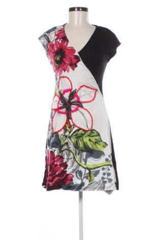 Ruha Desigual, Méret M, Szín Sokszínű, Ár 24 519 Ft