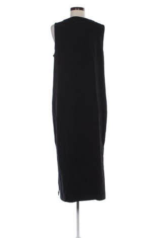 Рокля Emporio Armani, Размер XXL, Цвят Черен, Цена 544,99 лв.