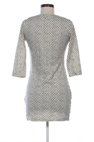Kleid Esmara, Größe M, Farbe Mehrfarbig, Preis € 20,99