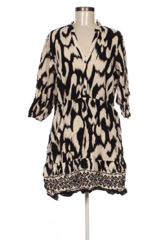 Kleid F&F, Größe XL, Farbe Mehrfarbig, Preis 20,99 €