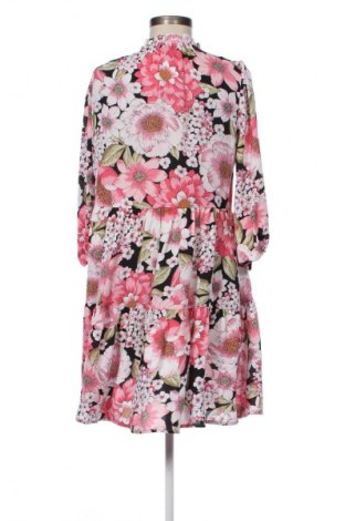 Kleid F&F, Größe M, Farbe Mehrfarbig, Preis 20,99 €
