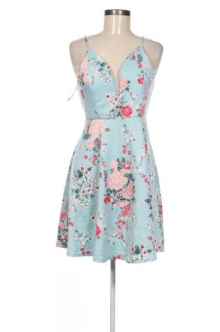 Kleid Fashion nova, Größe M, Farbe Mehrfarbig, Preis 12,99 €