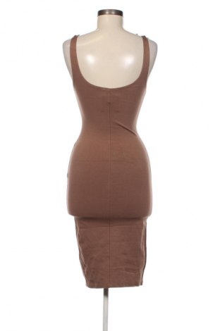 Ruha Forever 21, Méret M, Szín Barna, Ár 4 939 Ft
