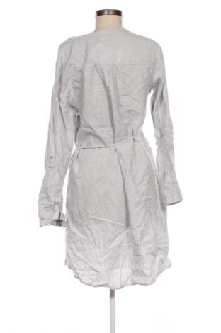 Kleid Gina, Größe M, Farbe Grau, Preis € 27,99