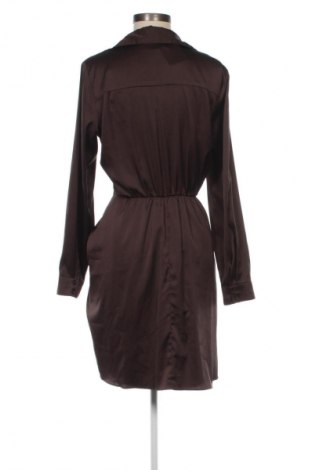 Rochie Guess, Mărime S, Culoare Maro, Preț 252,63 Lei