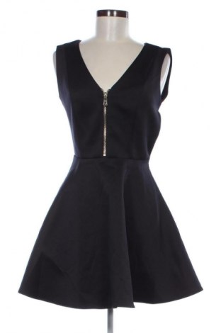 Φόρεμα Guess, Μέγεθος S, Χρώμα Μαύρο, Τιμή 65,99 €