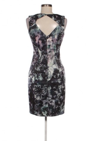 Šaty  H&M, Velikost M, Barva Vícebarevné, Cena  499,00 Kč