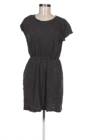 Rochie H&M, Mărime M, Culoare Gri, Preț 67,92 Lei