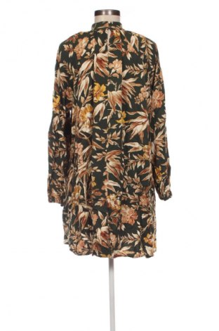 Rochie H&M, Mărime S, Culoare Multicolor, Preț 156,99 Lei