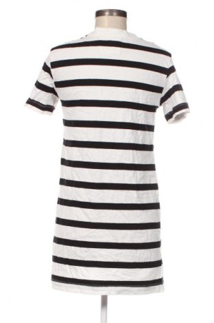 Рокля H&M, Размер S, Цвят Многоцветен, Цена 19,99 лв.