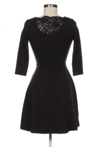 Φόρεμα H&M, Μέγεθος S, Χρώμα Μαύρο, Τιμή 18,99 €