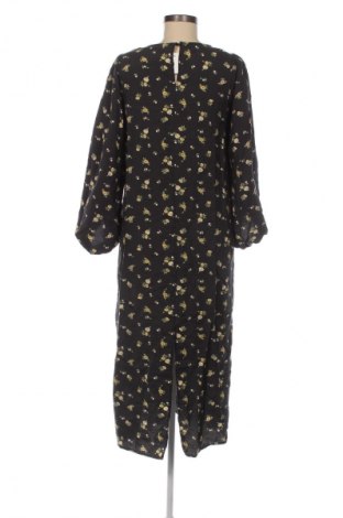Šaty  H&M, Velikost S, Barva Vícebarevné, Cena  380,00 Kč