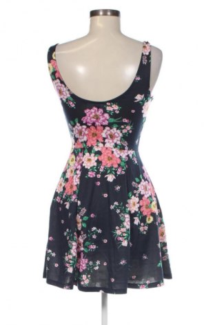 Šaty  H&M Divided, Veľkosť S, Farba Viacfarebná, Cena  14,95 €