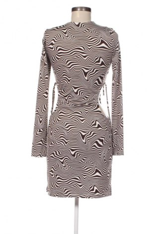Kleid H&M Divided, Größe S, Farbe Mehrfarbig, Preis € 17,06