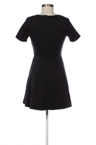 Kleid H&M Divided, Größe M, Farbe Schwarz, Preis 20,41 €