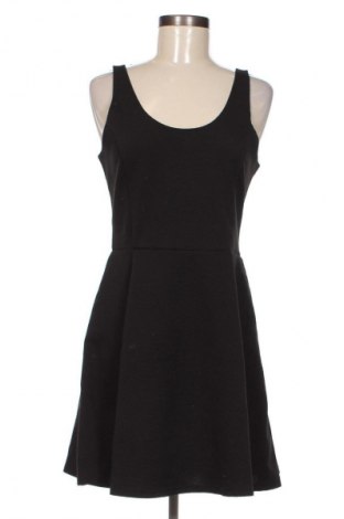 Šaty  H&M Divided, Velikost L, Barva Černá, Cena  299,00 Kč