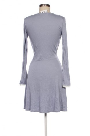 Рокля H&M Divided, Размер S, Цвят Син, Цена 29,99 лв.